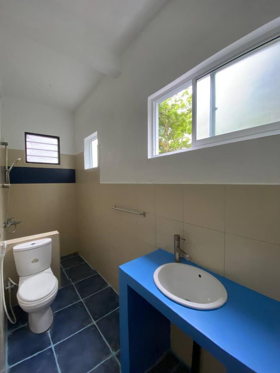 Pearl Villa Rooms And Hostel أونا واتونا المظهر الخارجي الصورة